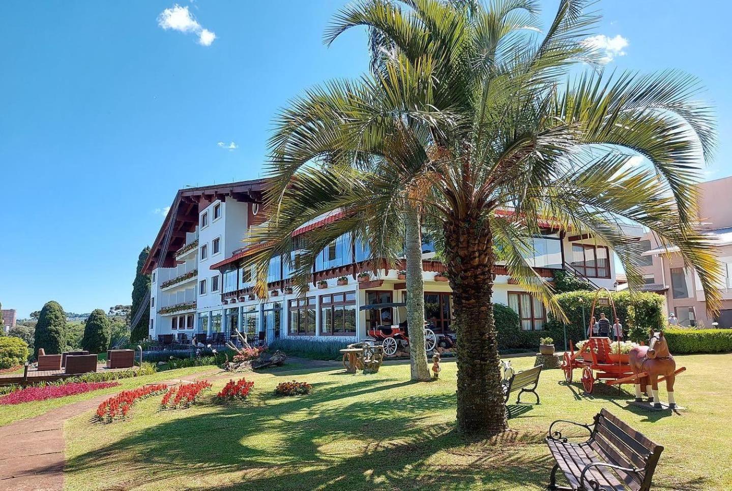 Hotel Renar ไฟรบัวร์กุ ภายนอก รูปภาพ