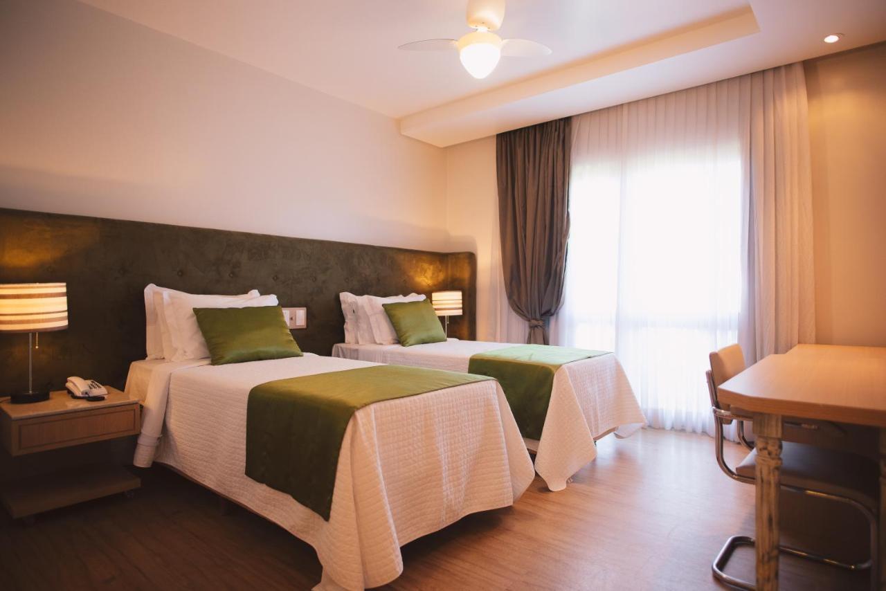 Hotel Renar ไฟรบัวร์กุ ภายนอก รูปภาพ