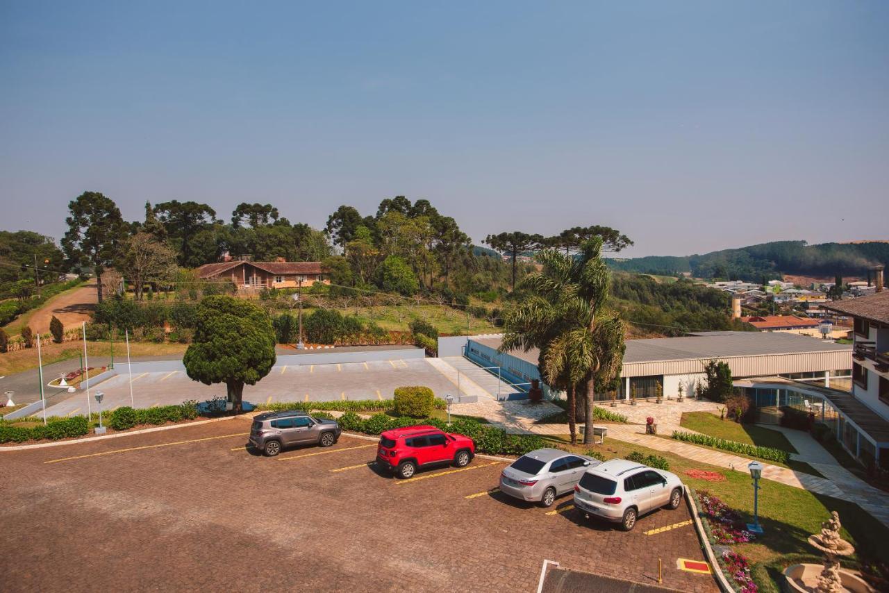 Hotel Renar ไฟรบัวร์กุ ภายนอก รูปภาพ